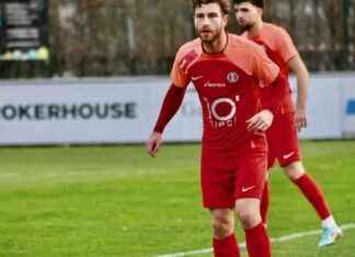 FC Rapperswil-Jona Secures Last-Minute Victory news-11082024-012600