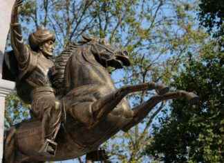 The Decline of the Mediterranean Trilogy: The Rise of the Islamic World – TNL The News Lens news-13082024-182211