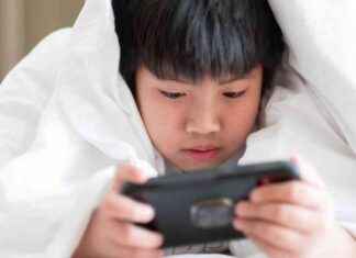 How to Help Children Regain Self-Control from Phone Addiction news-27082024-010113