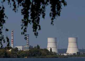 Tensions near Kursk Nuclear Plant: IAEA Chief Assesses Safety | United News Network news-27082024-130338