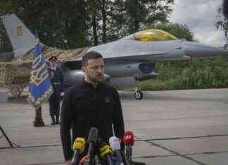 Ukraine Air Force Commander Fired After F-16 Crash | Latest News Update news-31082024-013952