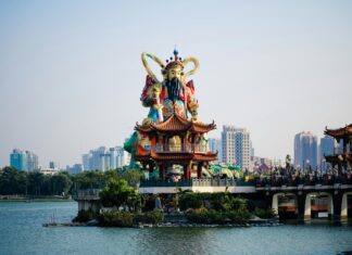 Jadwal Sholat Taiwan Kaohsiung: Temukan Waktu Sholat Terbaik!